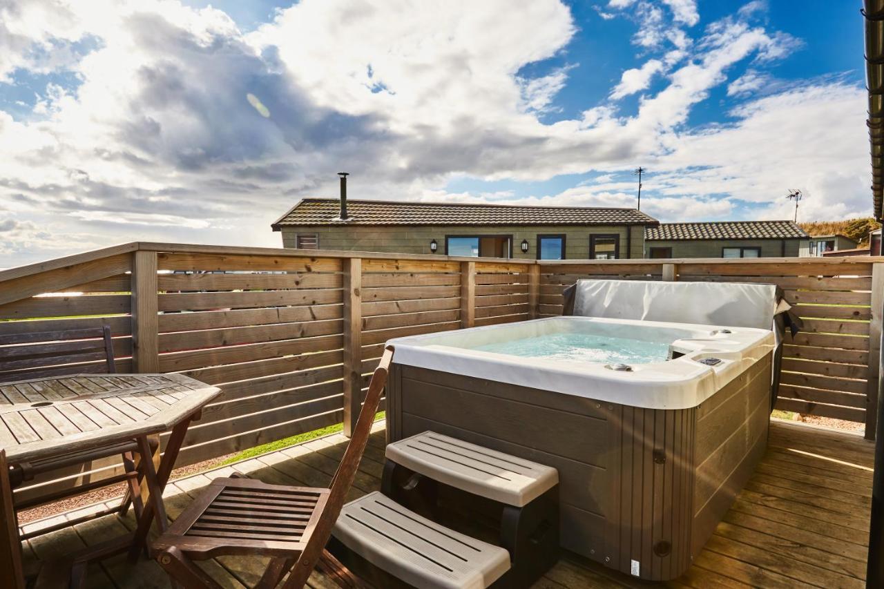 Sauchope Links Holiday Lodge And Glamping Park クレイル エクステリア 写真